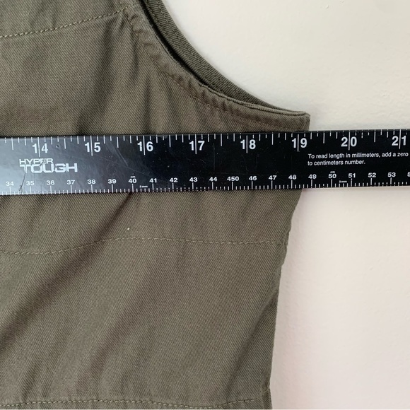 The North Face Woman’s 100% Cotton Olive Green Vest Size Medium - Picture 16 of 16